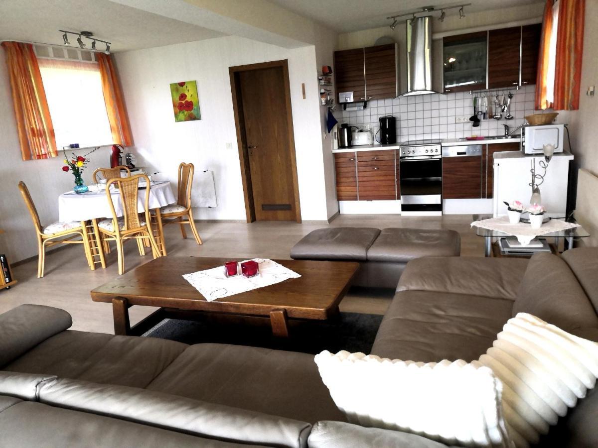 Ferienwohnung Kling Бишофсхайм-ан-дер-Рён Экстерьер фото